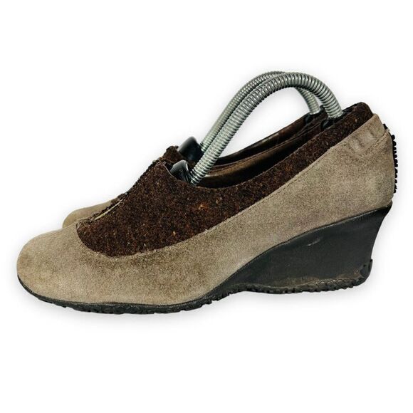 Merrell Tulip Grey Wedge 2-Tone Grey / Brown Women's 6 - Picture 2 of 11